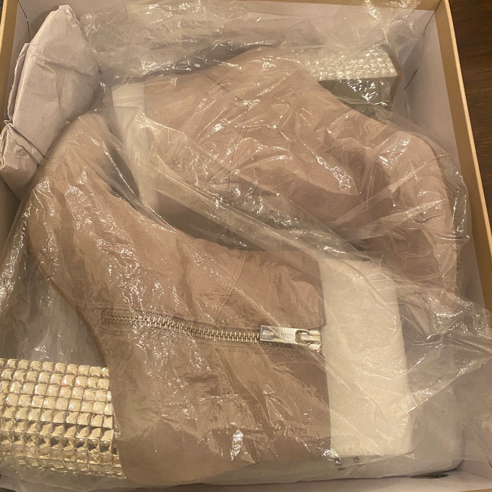 Michael Kors Arabella Pearl Gray suede boot with crystal studded heels - Picture 2 of 8